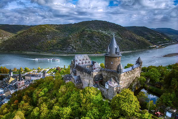 Viking - Explore Castles & Cathedrals